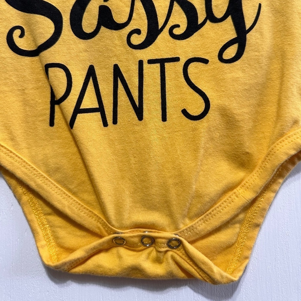 LITTLE MISS SASSY PANTS • Baby Girl 3-6 Mths • Boutique  • Monogram Onesie - Picture 4 of 5